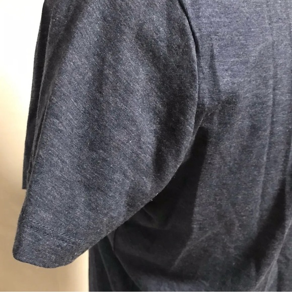 CHICAGO BEARS NFL Team Womens Navy Blue V Neck SS tee shirt Size Med NWT - Picture 5 of 7